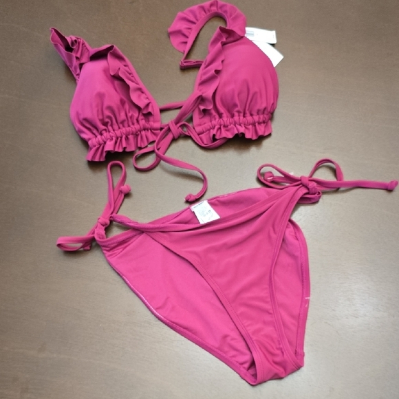OLD NAVY Pink Ruffled Bikini Set Small & Medium - Picture 1 of 3
